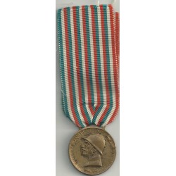 Varios - Condecoraciones - Italia - 1ª Guerra Mundial - Medalla de la unidad